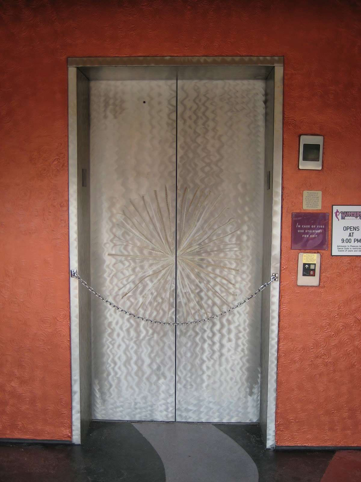 Save Pleasure Island Blog Last Look Inside Mannequins Dance Palace