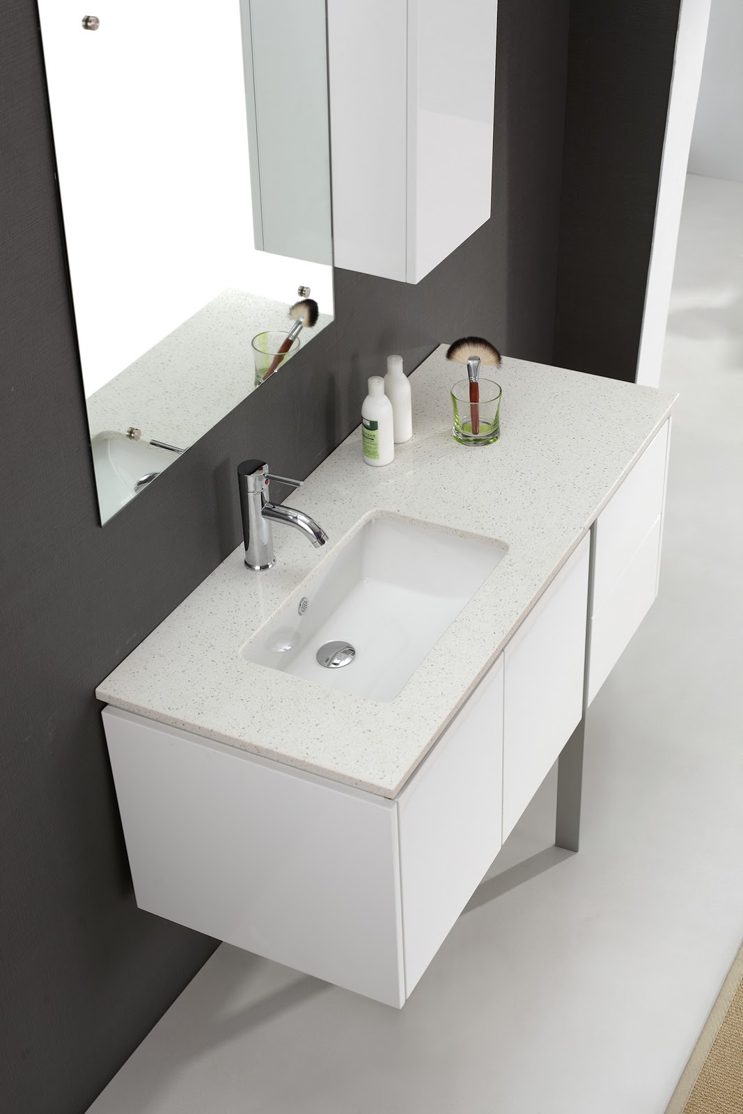 White Bathroom Vanities Merida 1200mm Luxury White Vanity for Modern
