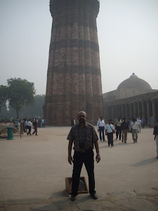 At the "Qutub Minar"(Saturday 5-11-2011).