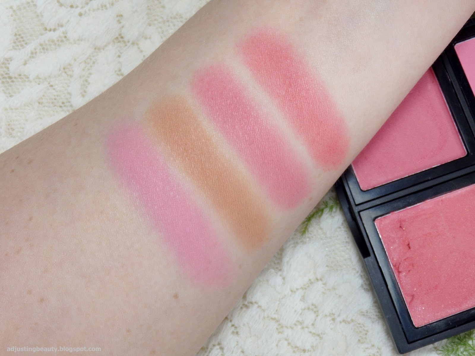 Review Elf Blush Palette (Light) Adjusting Beauty