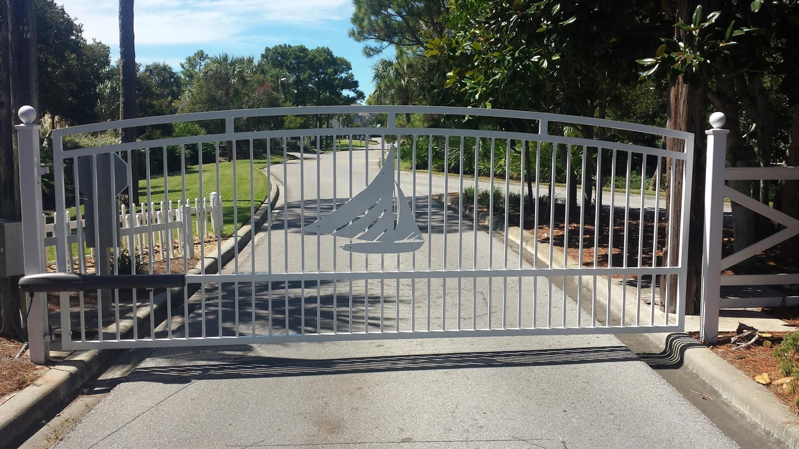 Viking G5 operators by Bradley's Automatic Gate in southport, Florida