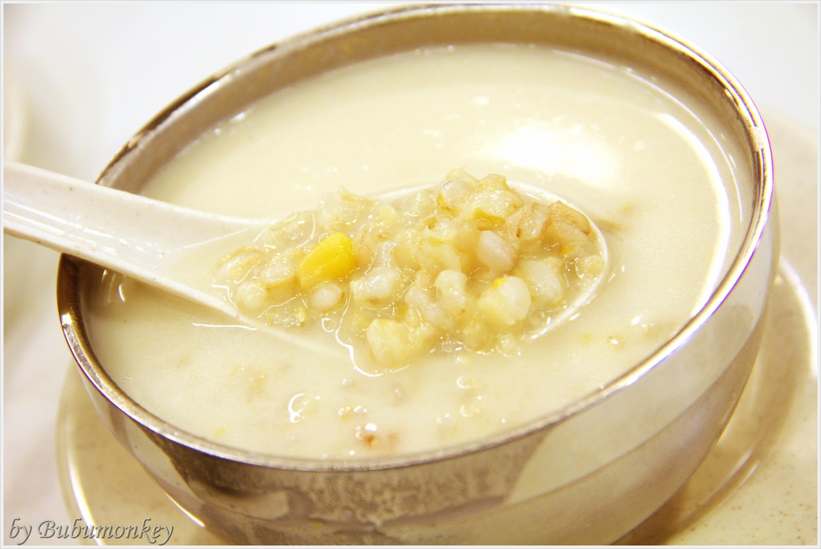 monkeY eYe Tong Sui Gohtong Jaya