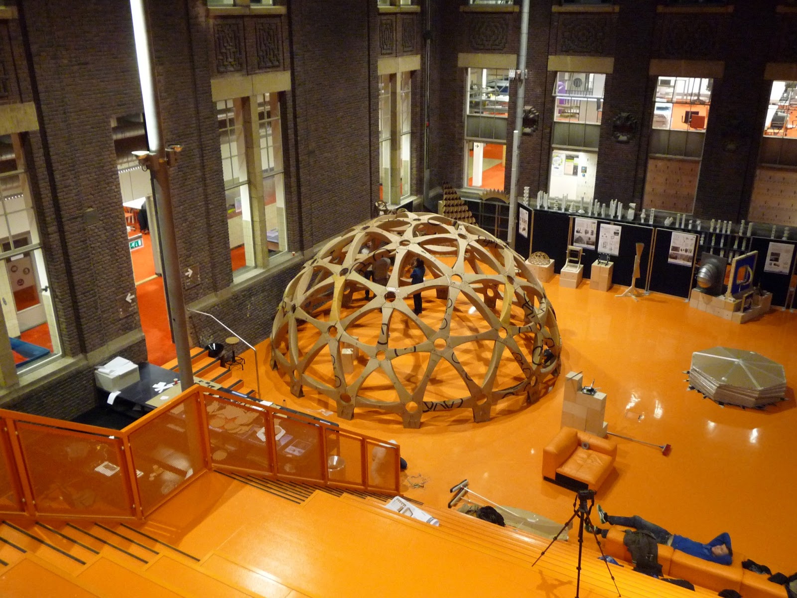 srchlab curved fold dome