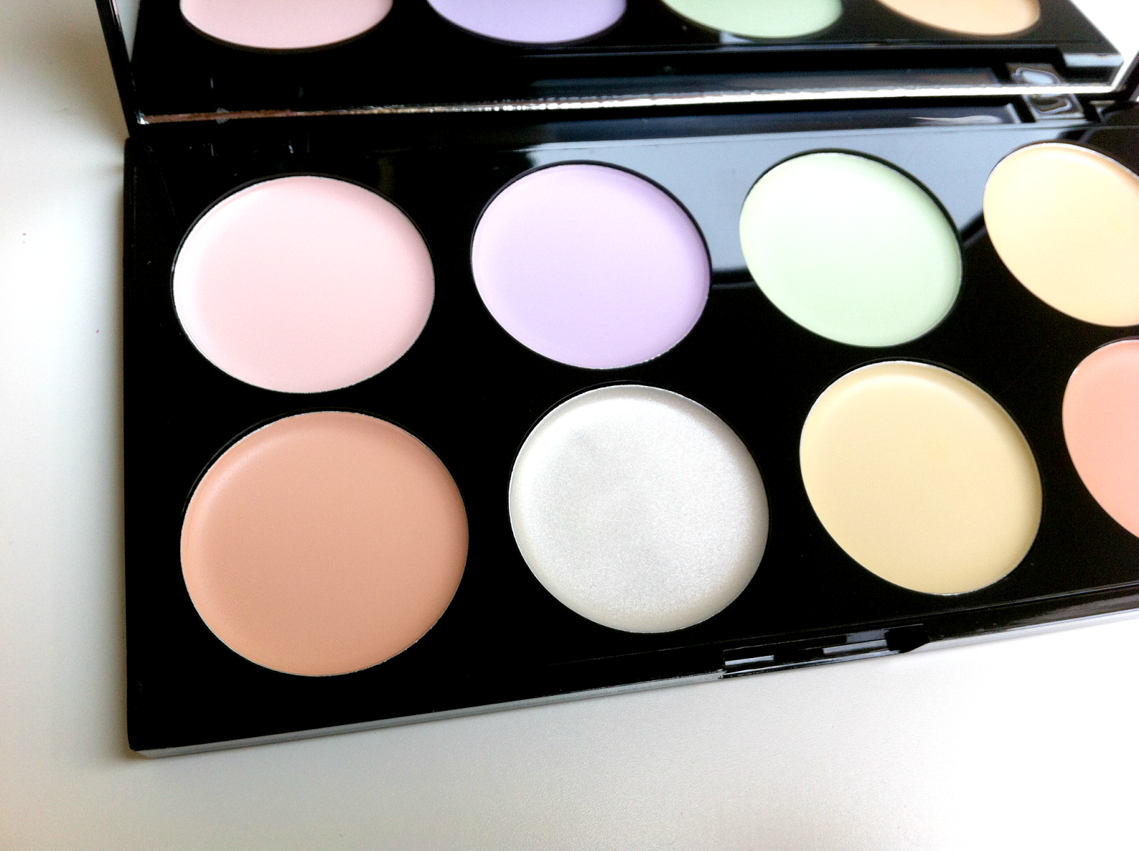 Sleek Colour Corrector Palette Review & Swatches