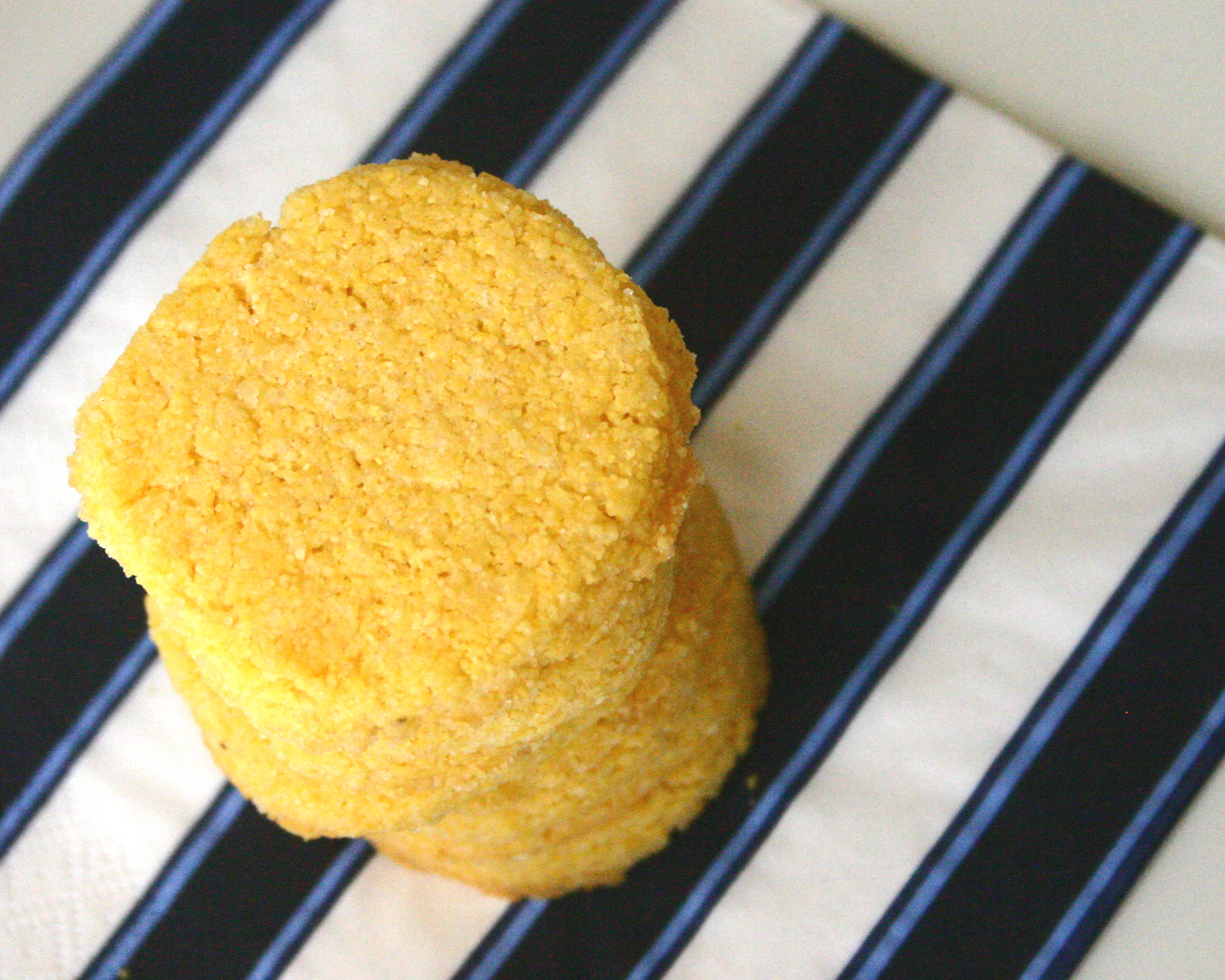 Nuts about food Rustic polenta cookies