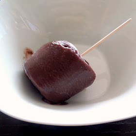 Pudding Popsicles:  A simple way to turn your favorite pudding into a frozen treat. 