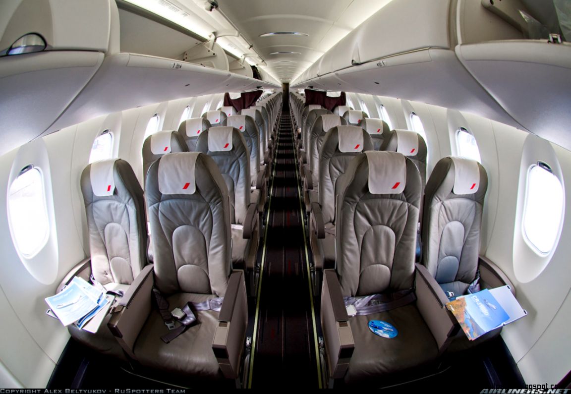 Photos Bombardier CRJ 1000EL NG CL 600 2E25 Aircraft Pictures Photos Bombardier CRJ 1000EL NG CL 600 2E25 Aircraft Pictures