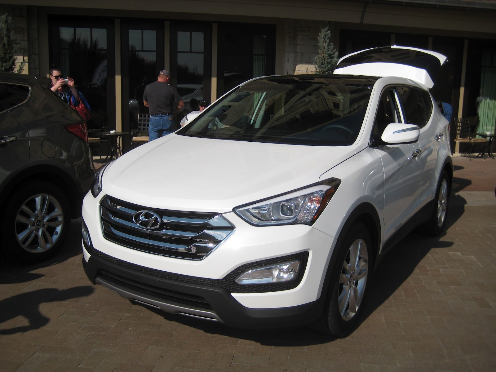 2013 Hyundai Santa Fe Review  Ratings  Edmunds