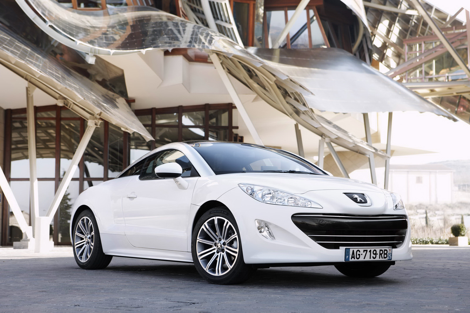 2011 Peugeot Rcz Sports Coupe Review