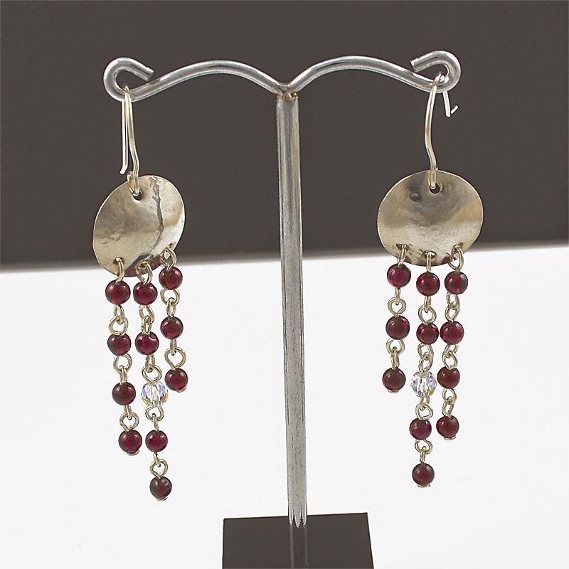  Silver Dome Garnet Earring