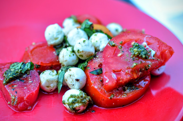 Heirloom tomato salad | Cheesy Pennies