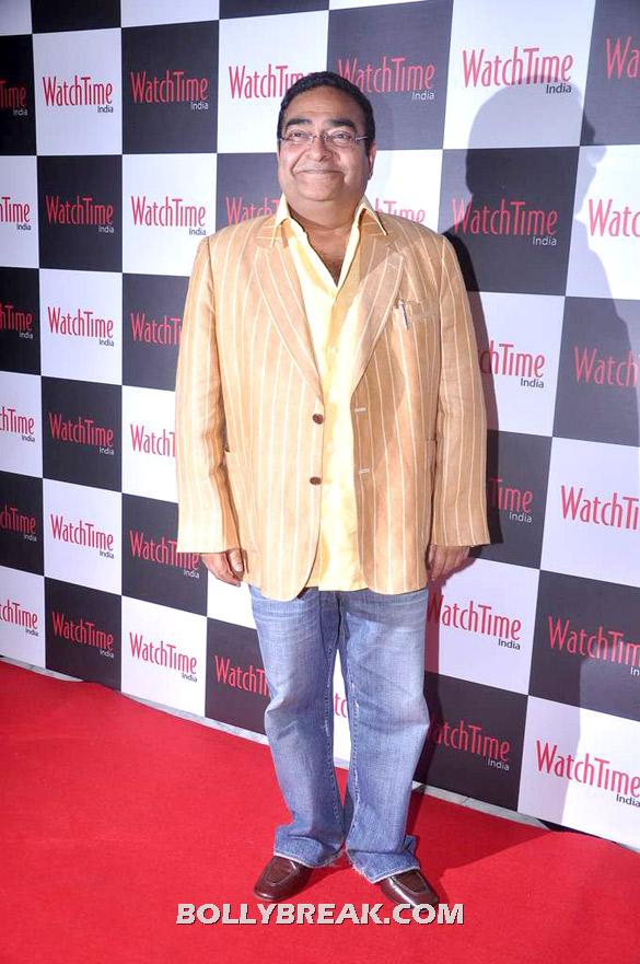 Dr. Mukesh Batra - (16) -  Celeb Babes @Launch of Watch Time India (magazine)