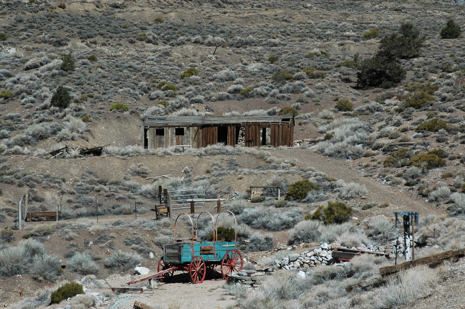 Mojave Desert Diary... Cerro Gordo Ruins...