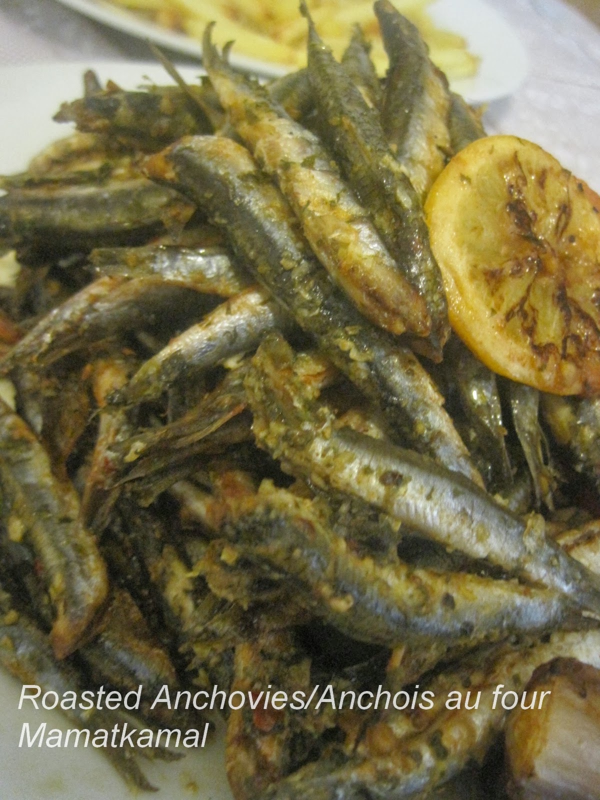 لنشوبة أو شطون ديال الفران/Moroccan Style Roasted Anchovies / Anchois