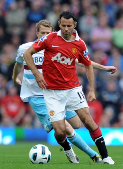 manchester united wallpaper 2011 hd. Ryan Giggs Manchester United Picture 2011