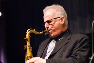 Jazz This Week: Holiday Jazz Continues, Doug Lawrence, St. Louis Rivermen, and More