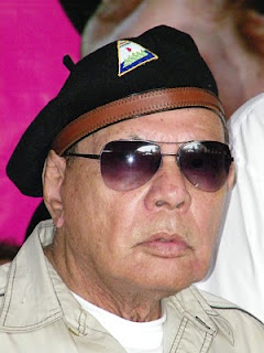 Sergio Simpson Otra para Tomás