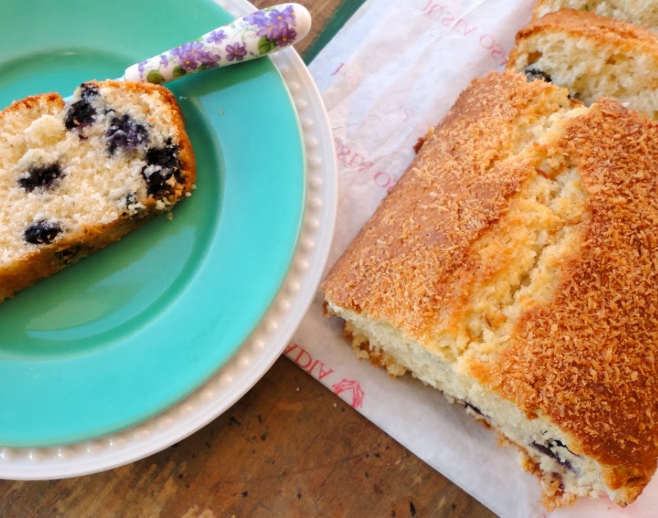 blueberry and coconut loaf bonheur cuisine