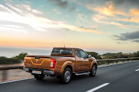 2015-NissanNavara-40.jpg