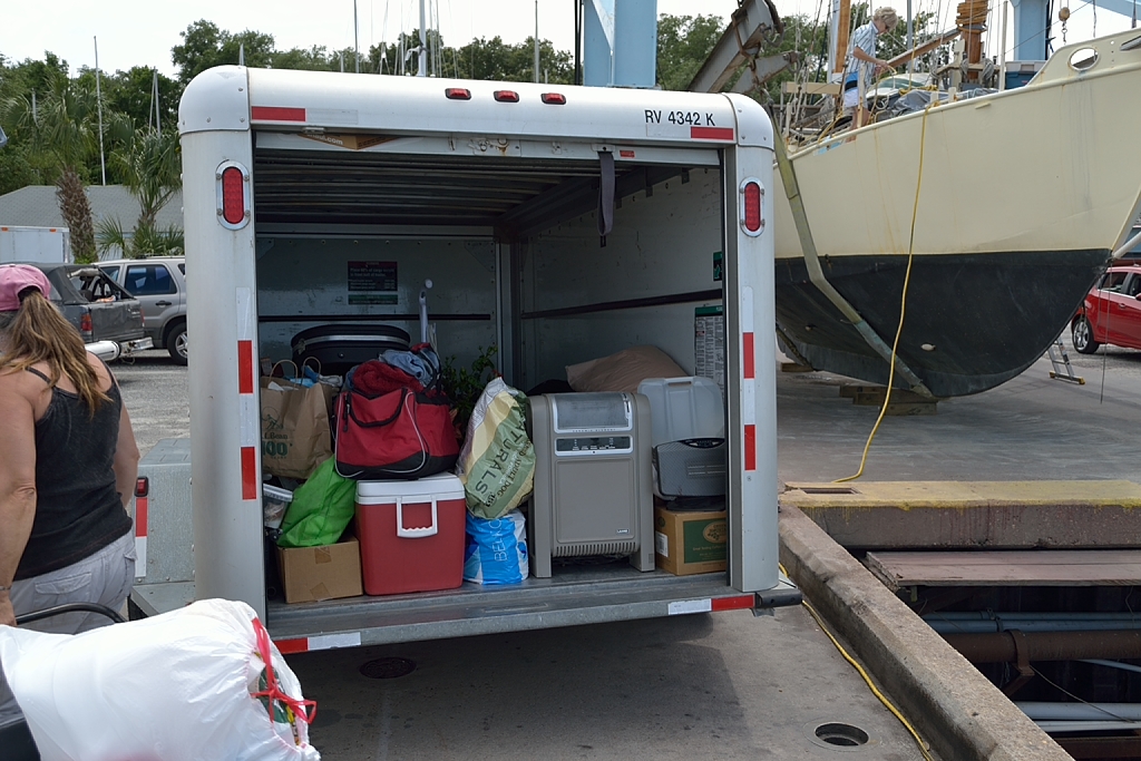 Bleecker Mountain Life Loading Up and Moving North