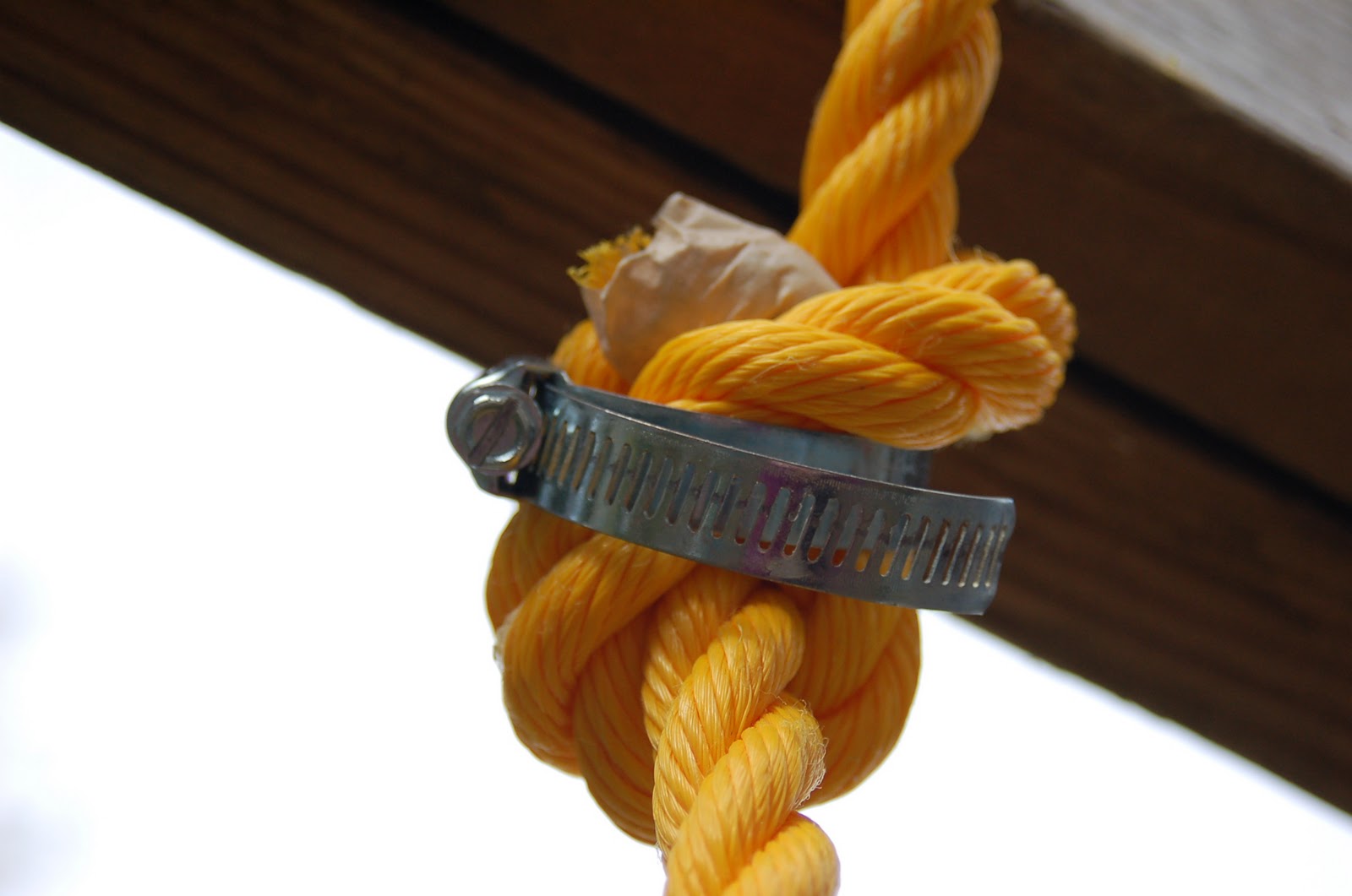 How to Build a DIY Cheap Tire Swing