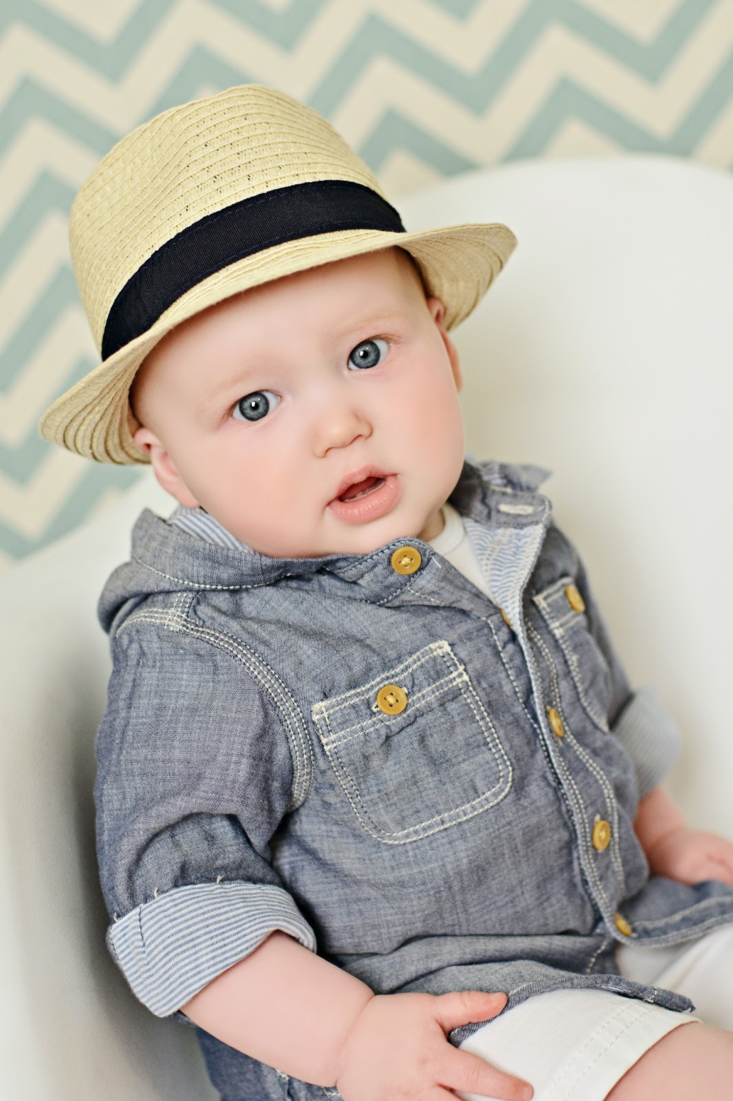 The Huston's: Camden's 6 Month Photoshoot
