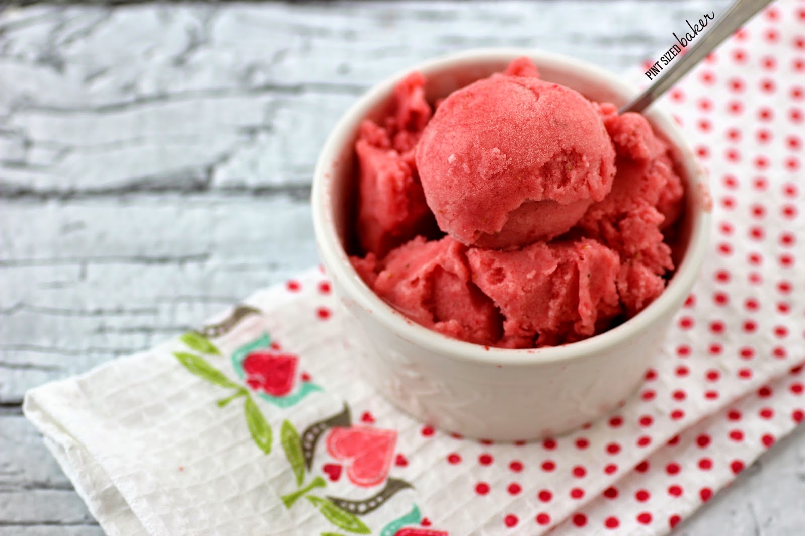 1+ps+Fronana+Strwberry+Ice+Cream+(16)