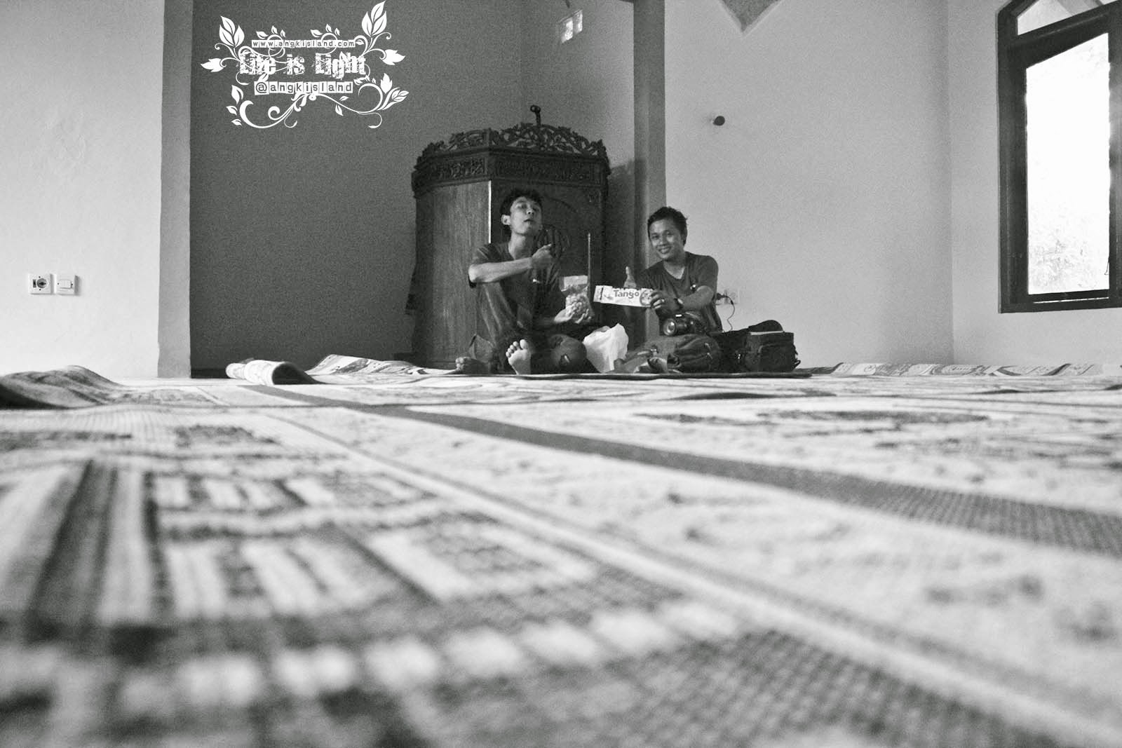masjid di timang santai di masjid