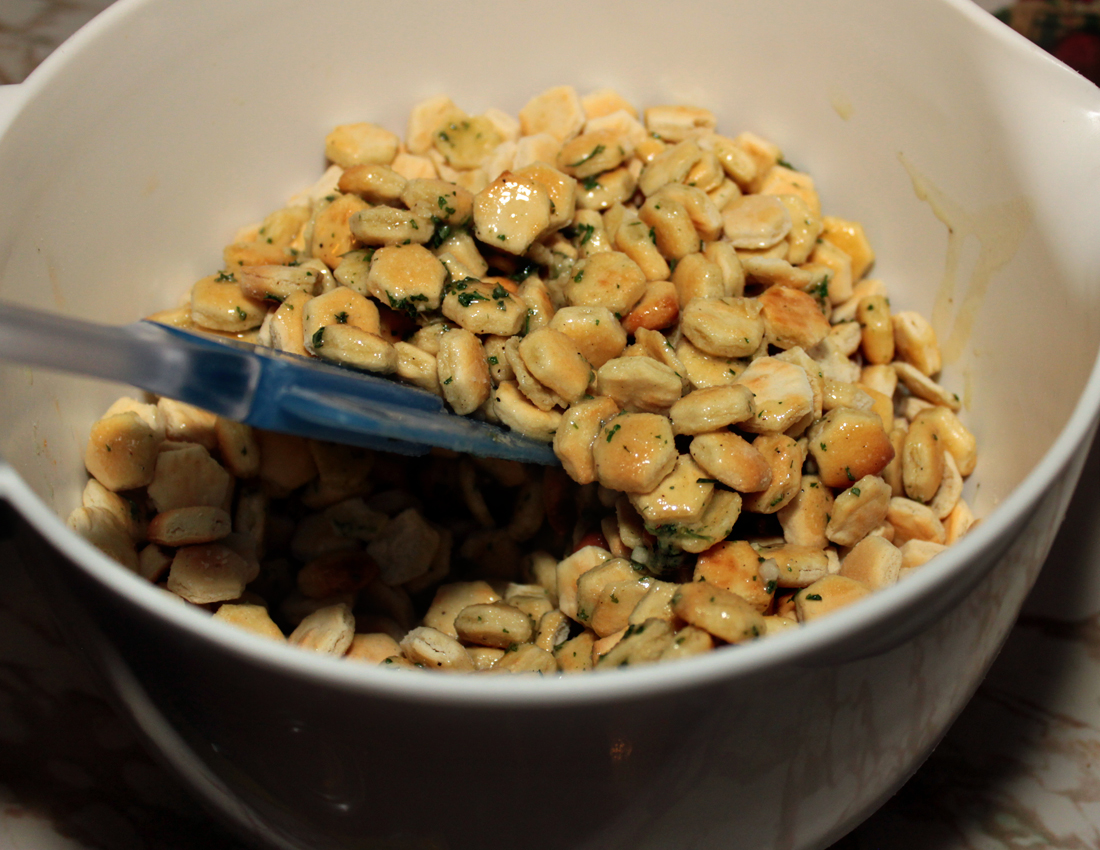 Ranch Oyster Crackers best snack ever! Confessions of a Sarcastic Mom