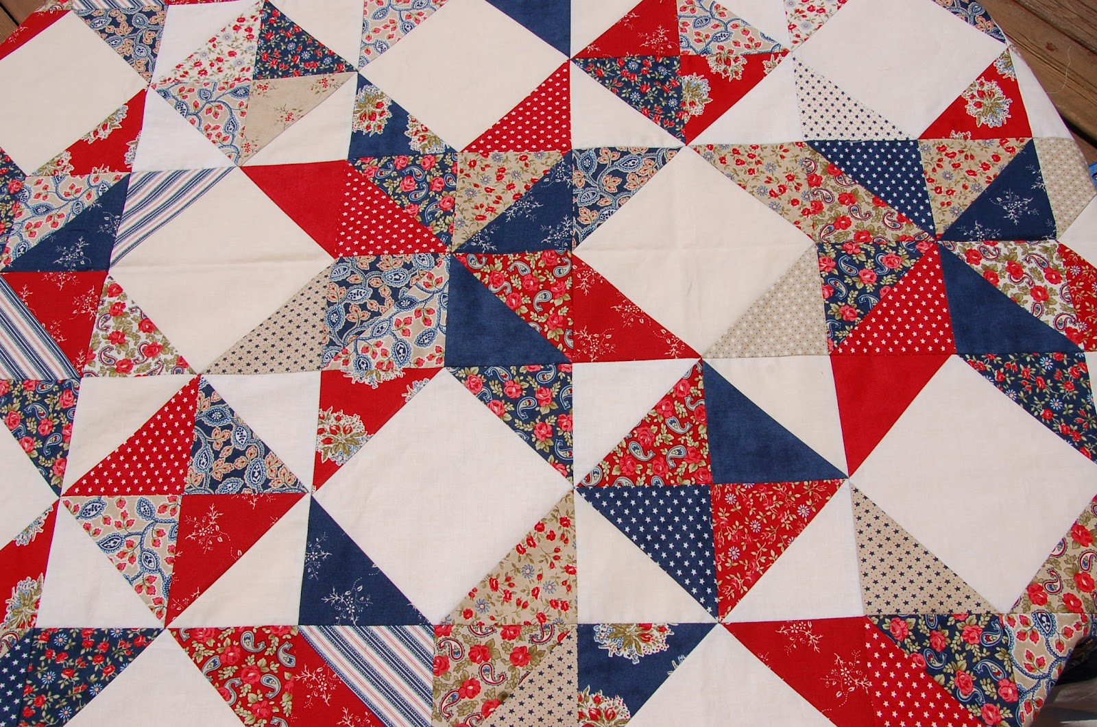 Gabbi Abbi May Exclusive American Valor Quilt Kit Nice Patch Star