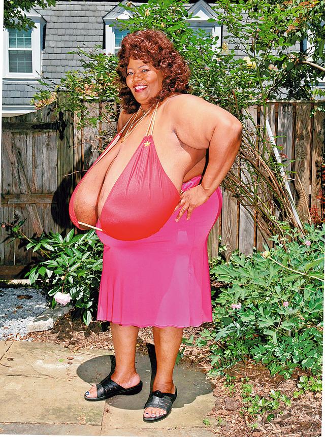 lady with biggest breast Lady with biggest breast