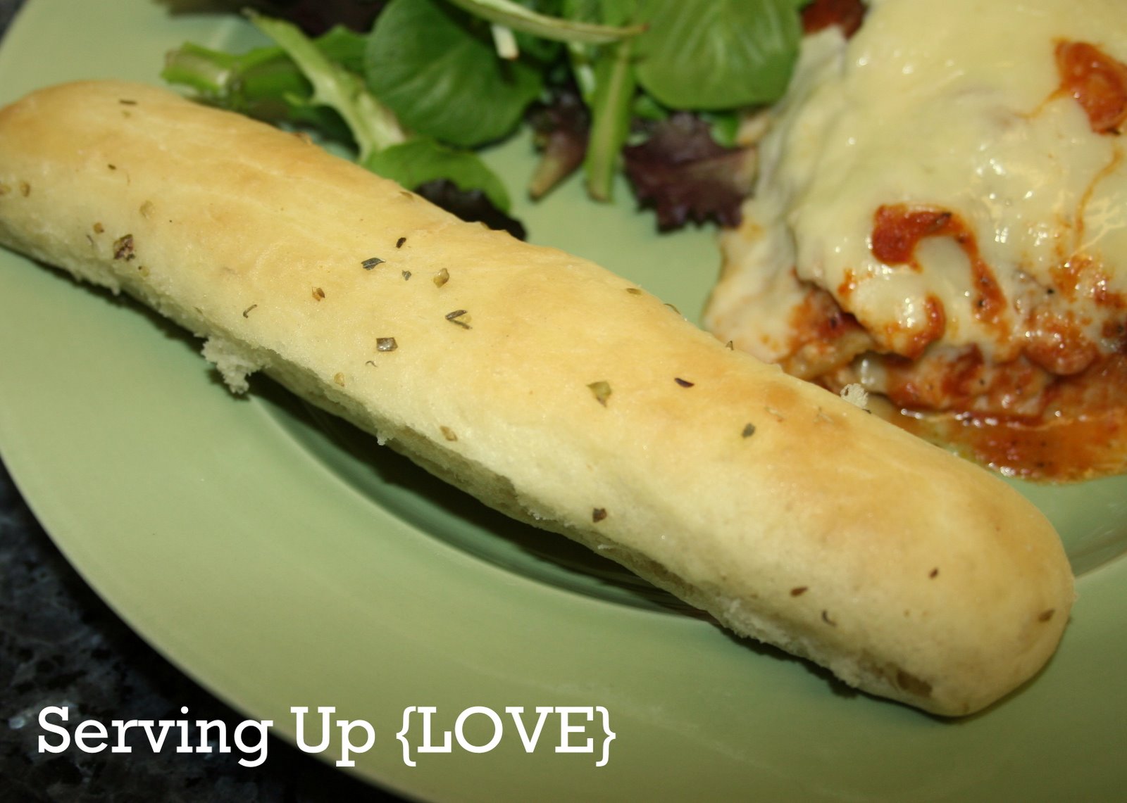 Katherine's Kitchen Serving Up {Bread} AMAZING breadsticks