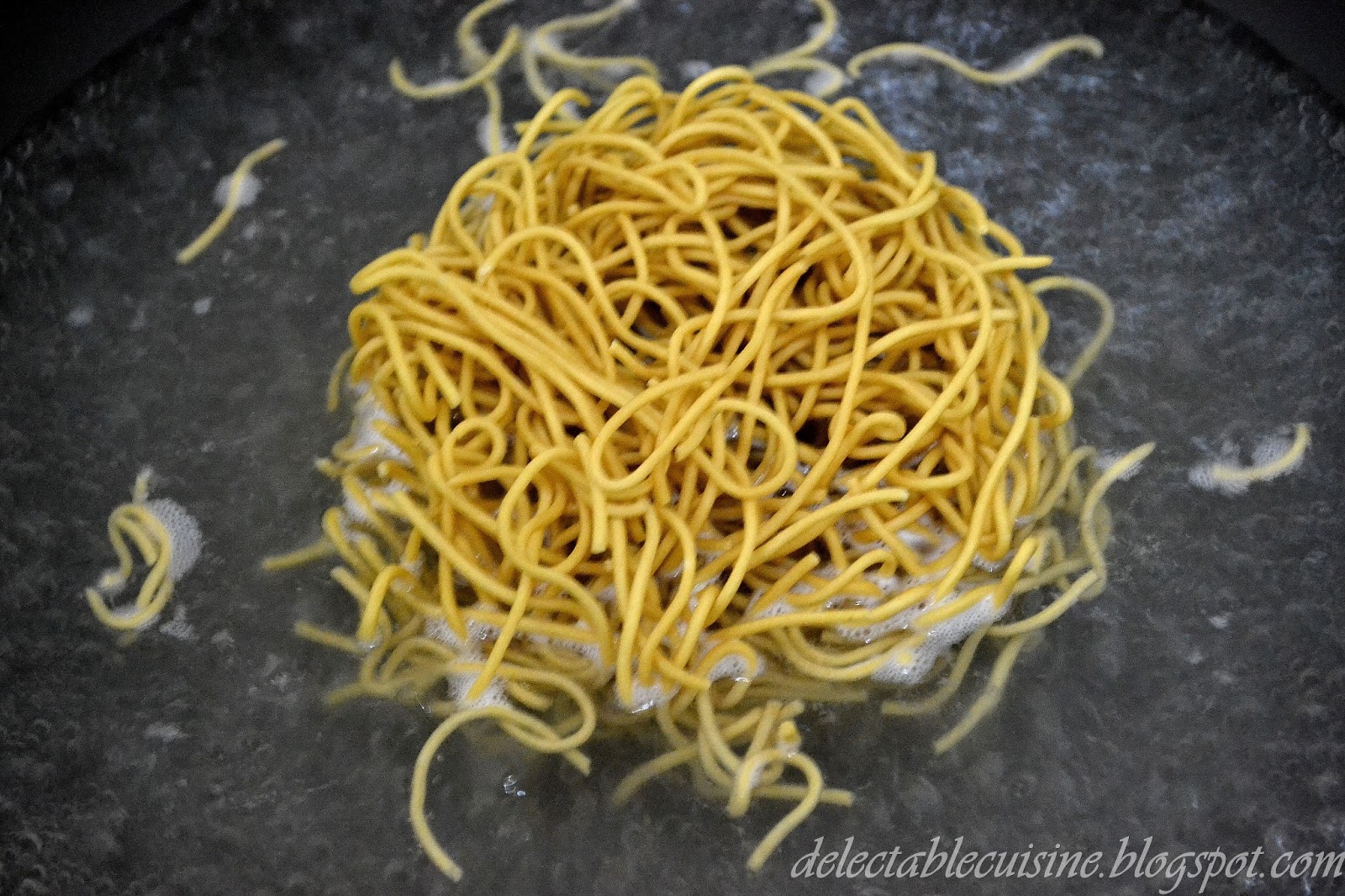 Delectable Cuisine Fried Egg Noodles Yee Mee Goreng