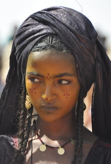 Costume de touareg femme: acheter en ligne sur Funidelia