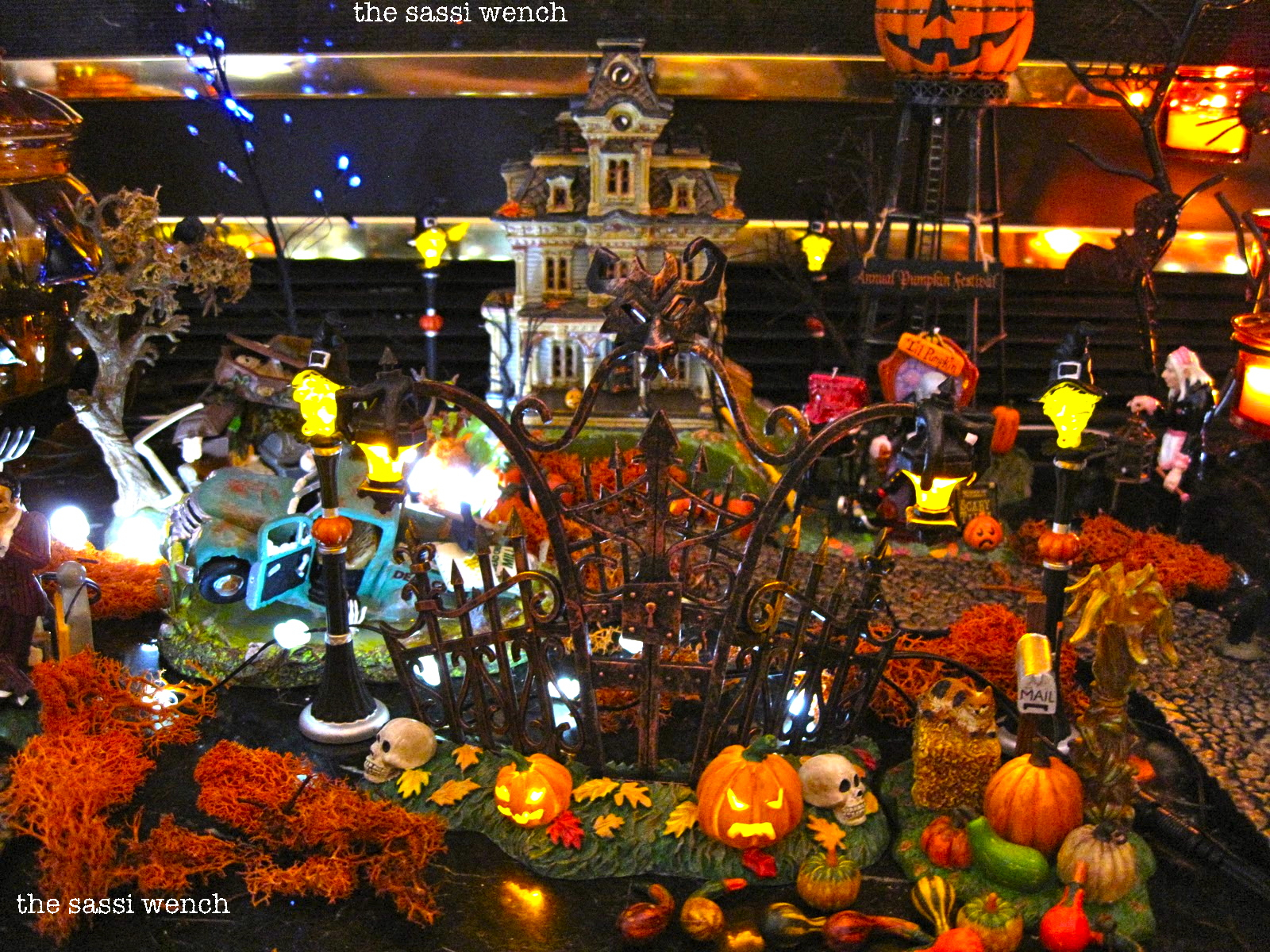 from Sassi, who lived it... Miniature Halloween Village