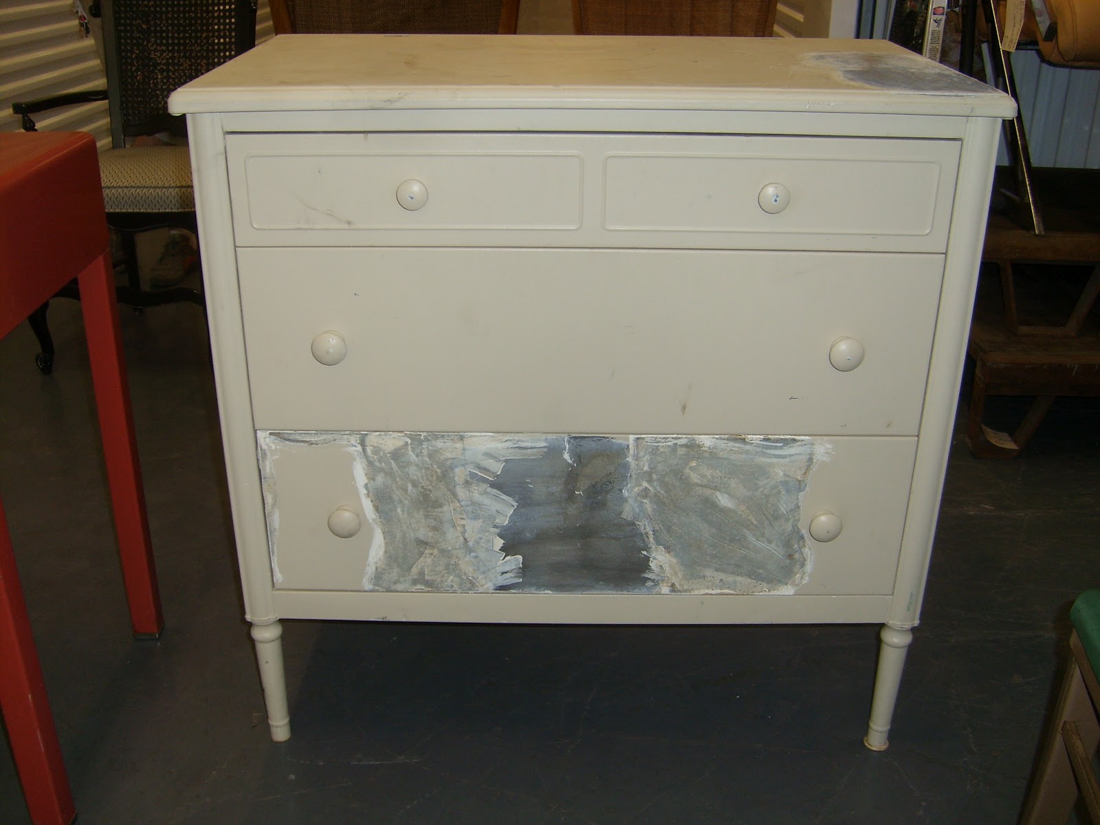 Simmons Metal Dresser Bongrande