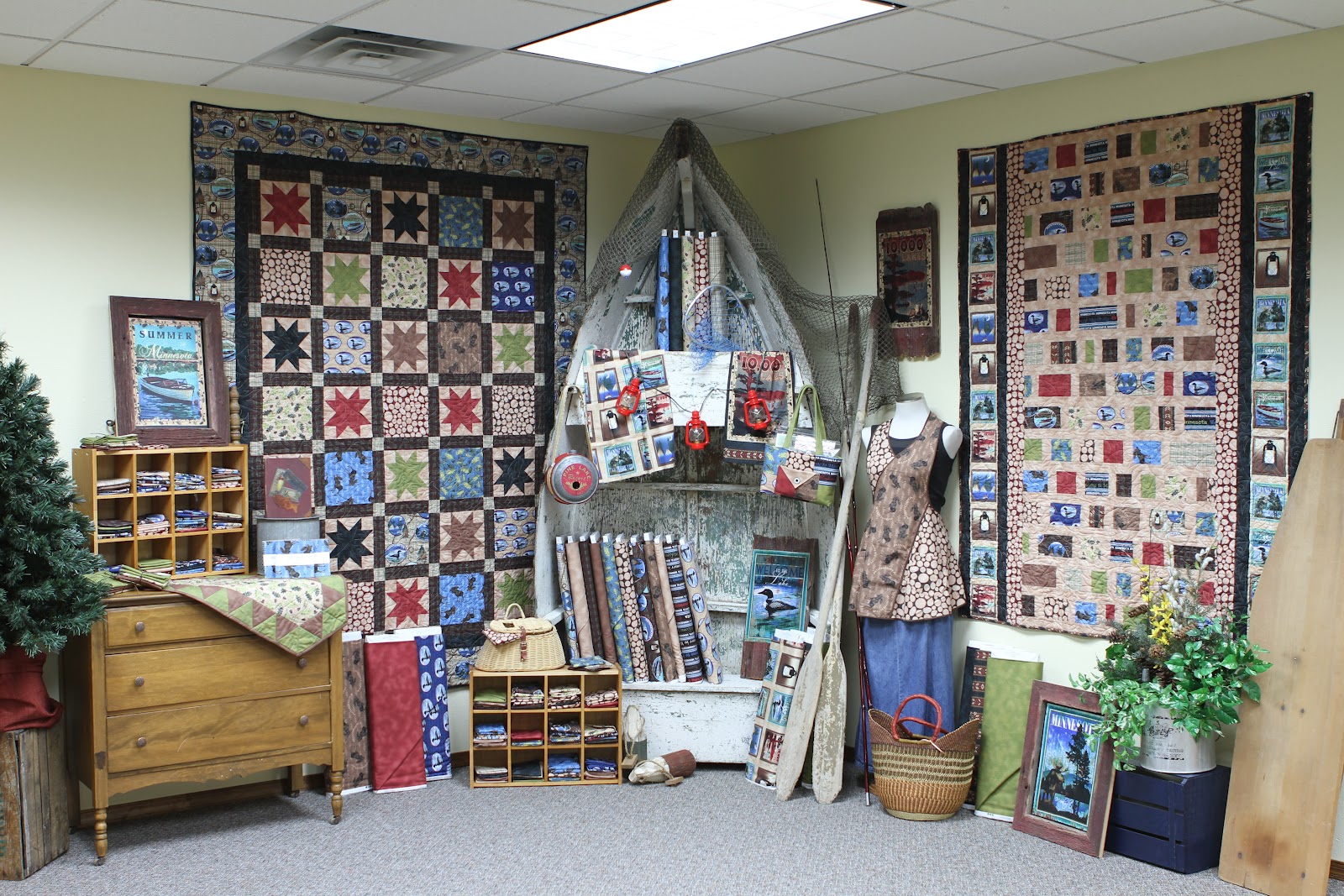 Quilter's Dream Quilt Minnesota 2012 Shop Hop is underway!