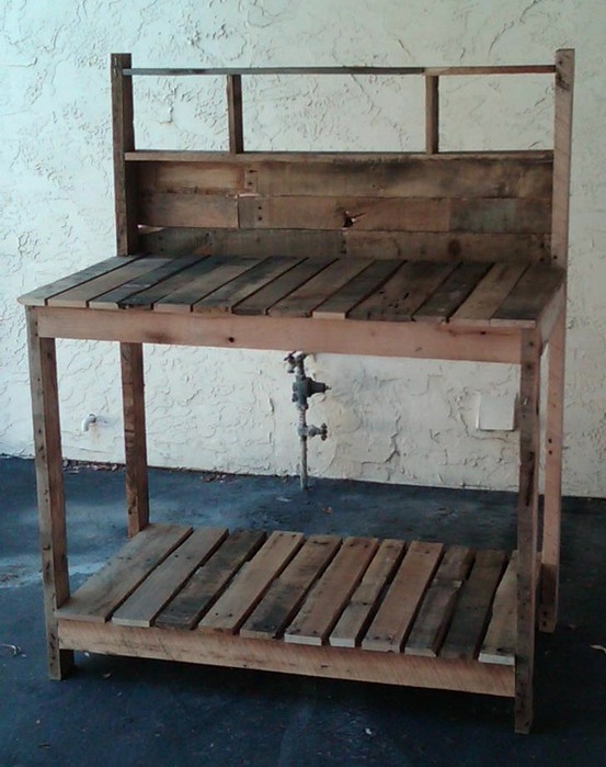 Buckingham Road Pallet potting table.