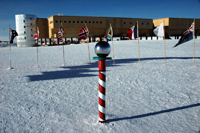 Polo Sur Ceremonial y Base Amundsen-Scott
