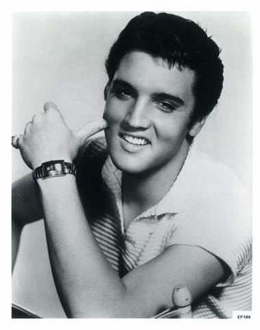Quiero Veeer.... ٩(-̮̮̃•̃)۶ [FDR] Elvis+Presley43