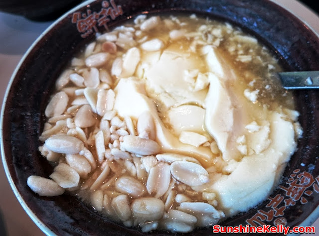 Tofu Pudding with Peanuts, dessert, meet fresh, pavilion kl
