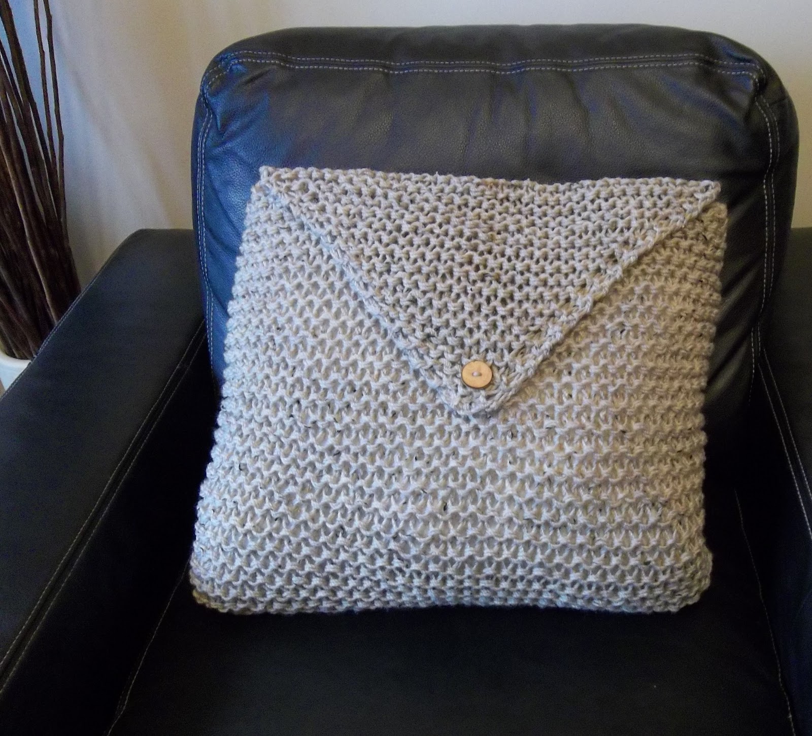 The Big Knit Cushion. Hand Knitting Pattern