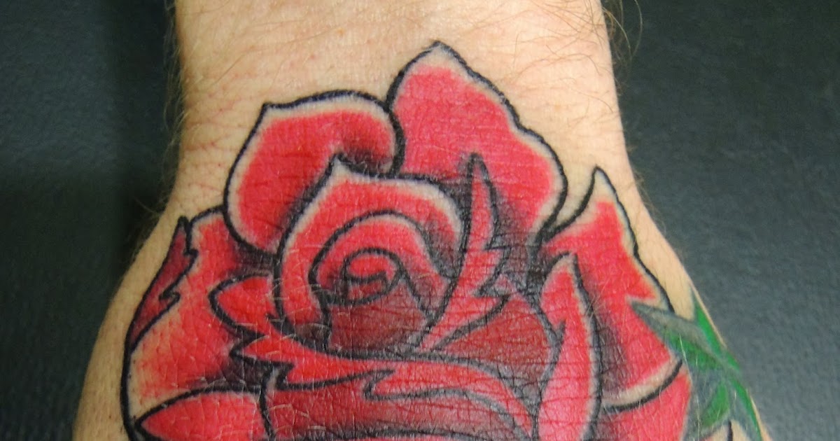 FTC Tatouage Bordeaux Une rose