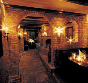 prata i telefon innan första dejten