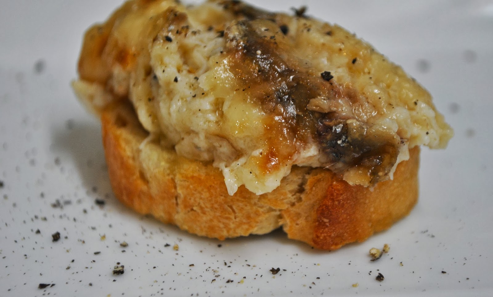 Recipe Doodle CRAB GRATIN WITH ANCHOVIES AND PARMESAN and SPINACH