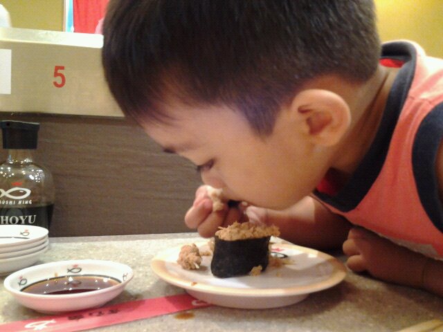 Akibat Makan Sushi