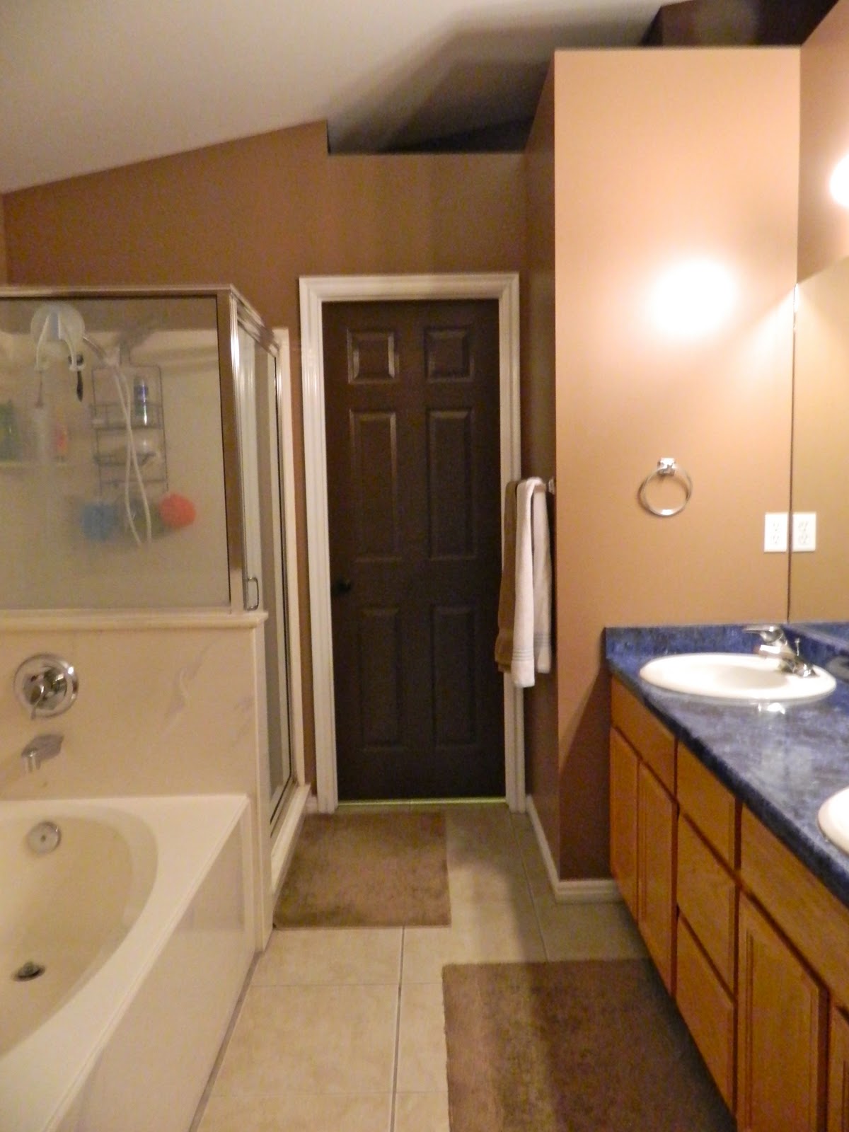 Smitten...by Abigail: A Terrifying Tale of Blue Bathroom Countertops 
