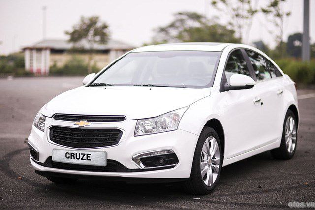 Đánh giá chi tiết xe Chevrolet Cruze 2015