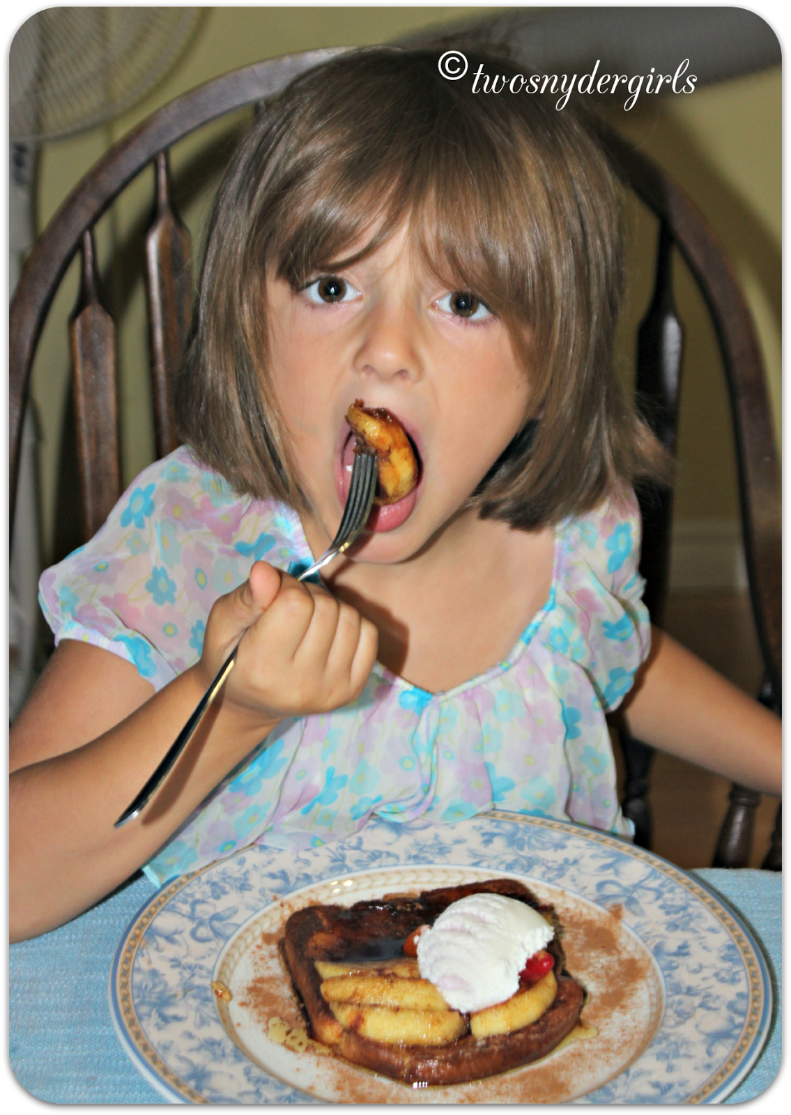 Grandparents & Grandchildren Apple Cinnamon French Toast