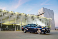 2016-Toyota-Mirai-27.jpg